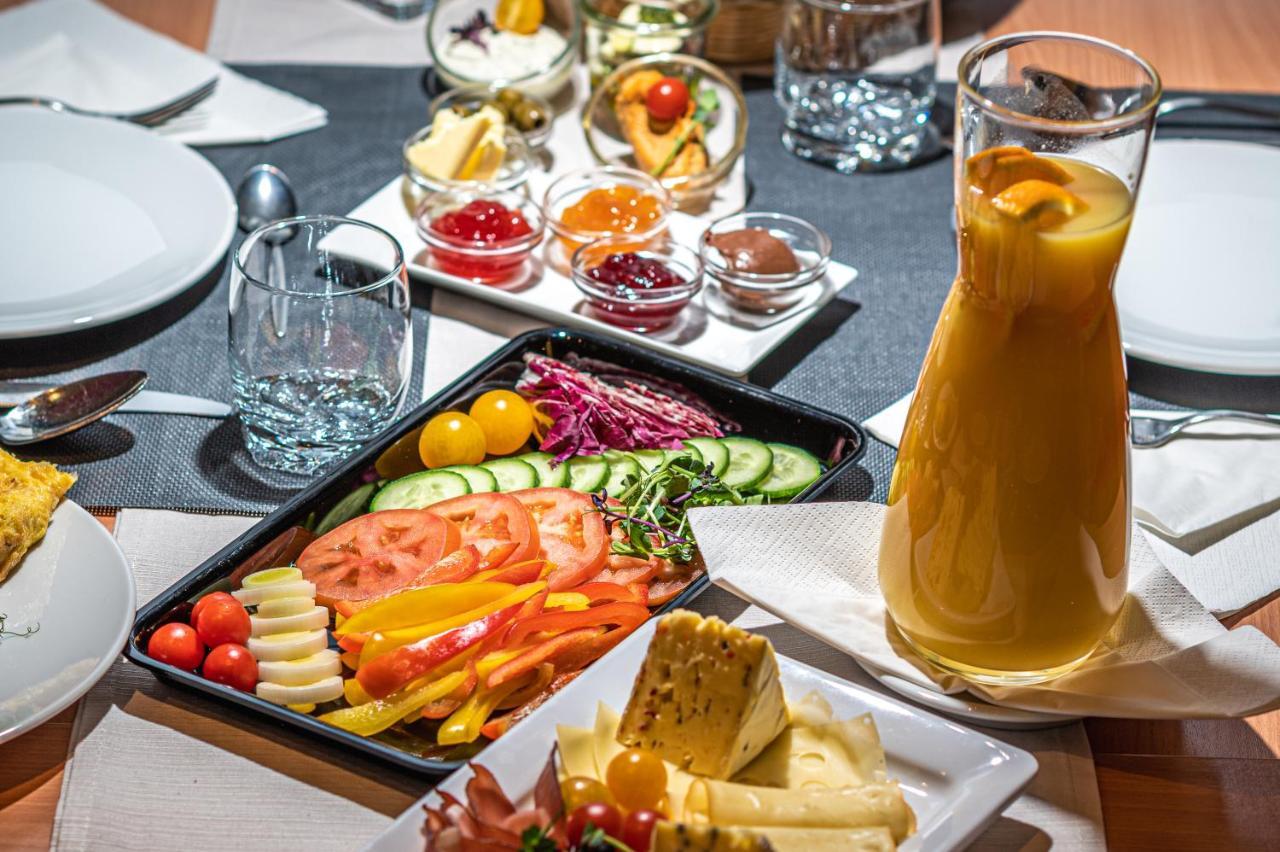 Hotel Tia Monte Nauders Zewnętrze zdjęcie